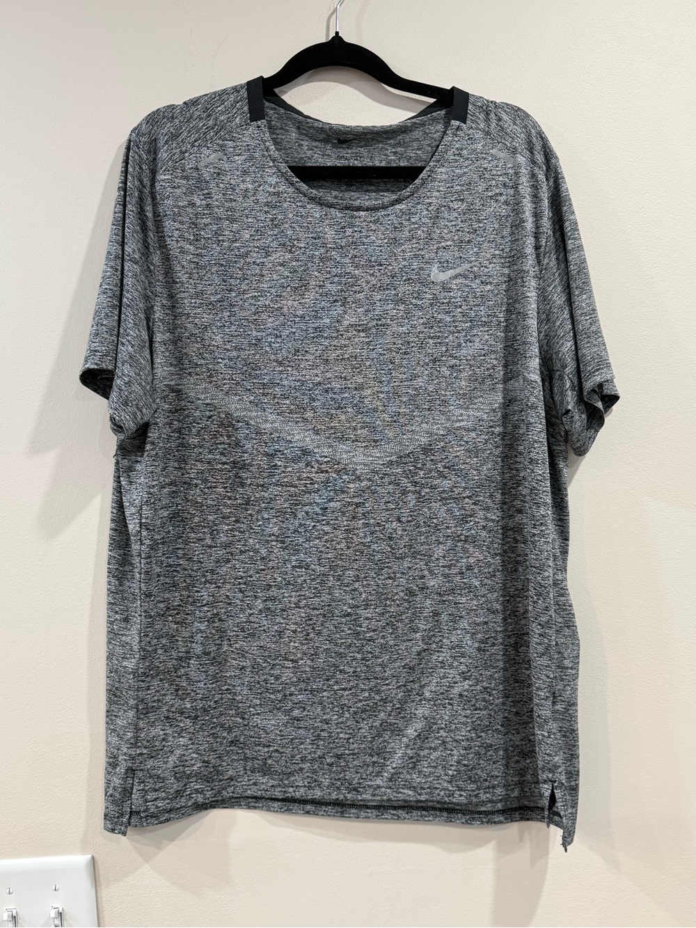 🔥Nike Men's Grey Heather Performance T-Shirt Size L EUC🔥